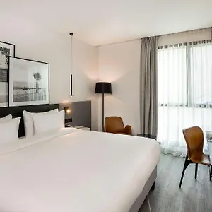 Отель Radisson Tunis, Center